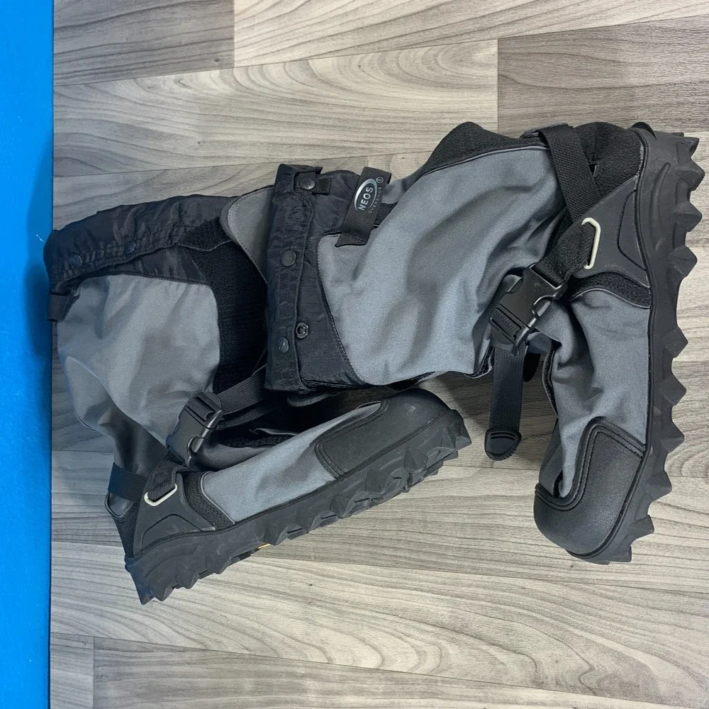 NEOS 15in Navigator 5 Expandable Waterproof Winter Overshoes (N5P3)